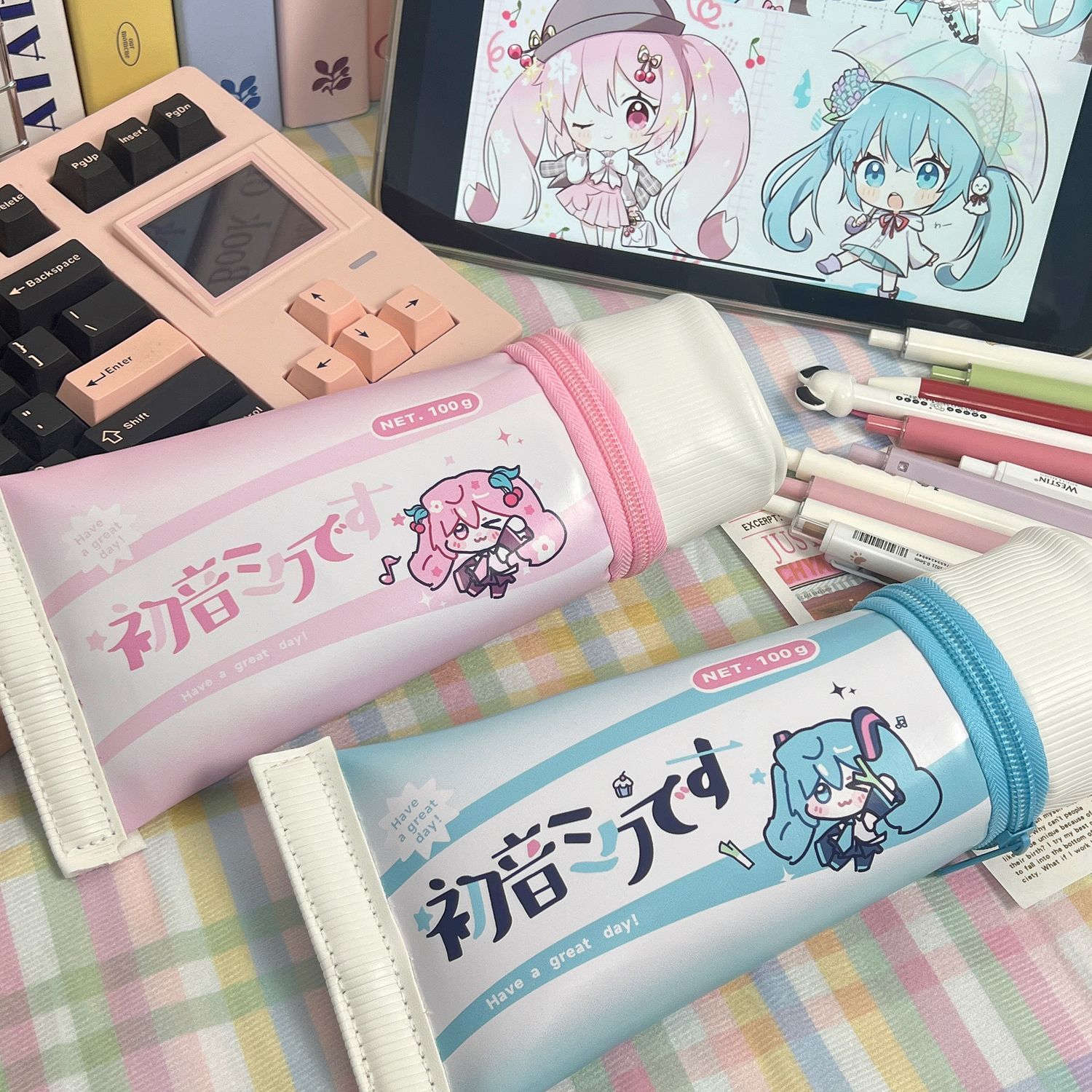 Hatsune Miku Simulation Toothp - Pencil Case Large review and price